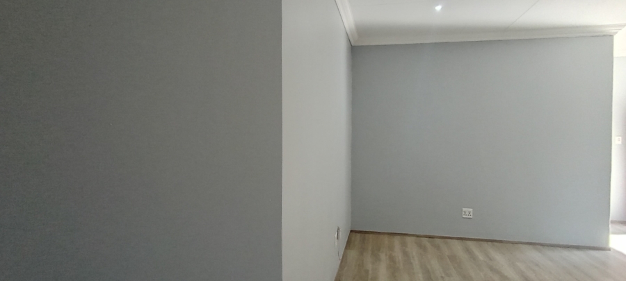 2 Bedroom Property for Sale in Selection Park Gauteng