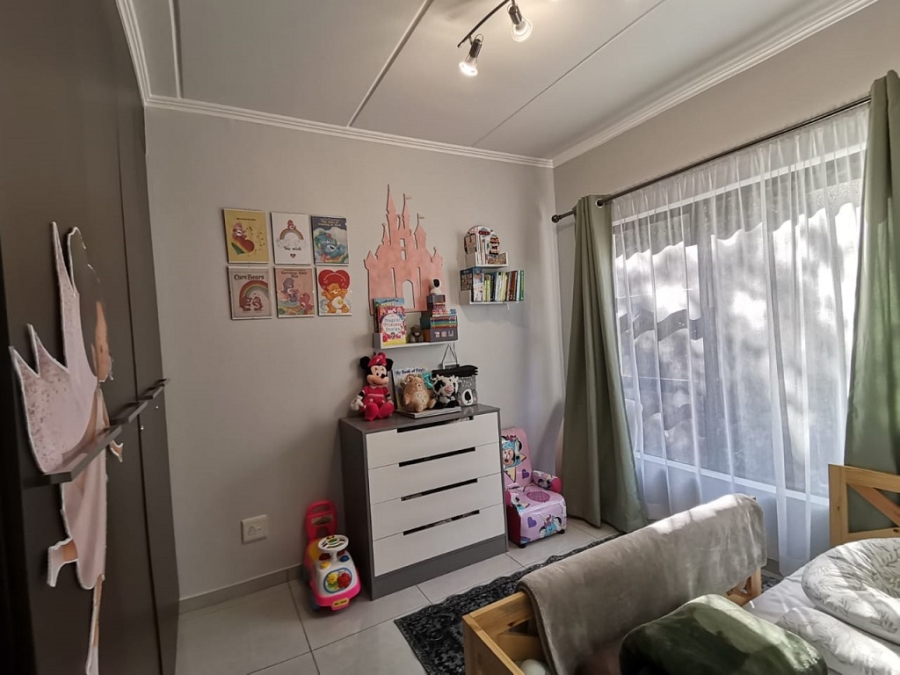 2 Bedroom Property for Sale in Bassonia Gauteng