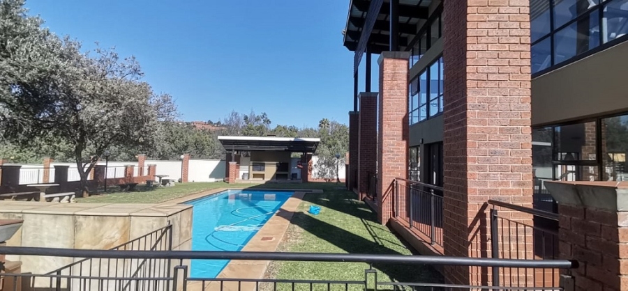 2 Bedroom Property for Sale in Bassonia Gauteng