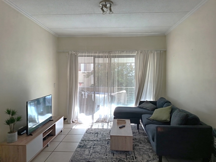 To Let 1 Bedroom Property for Rent in Bryanston Gauteng