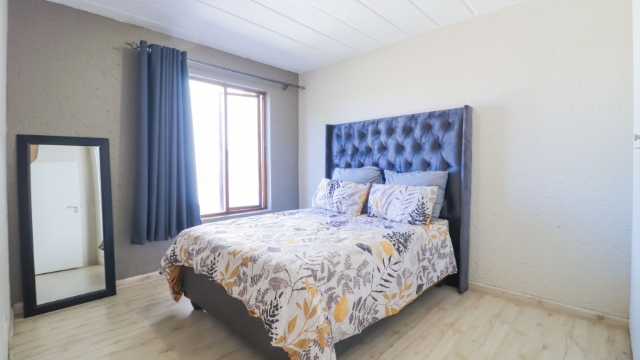 2 Bedroom Property for Sale in Sandown Gauteng