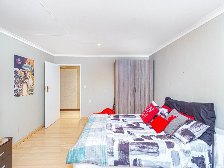 To Let 4 Bedroom Property for Rent in Fourways Gardens Gauteng