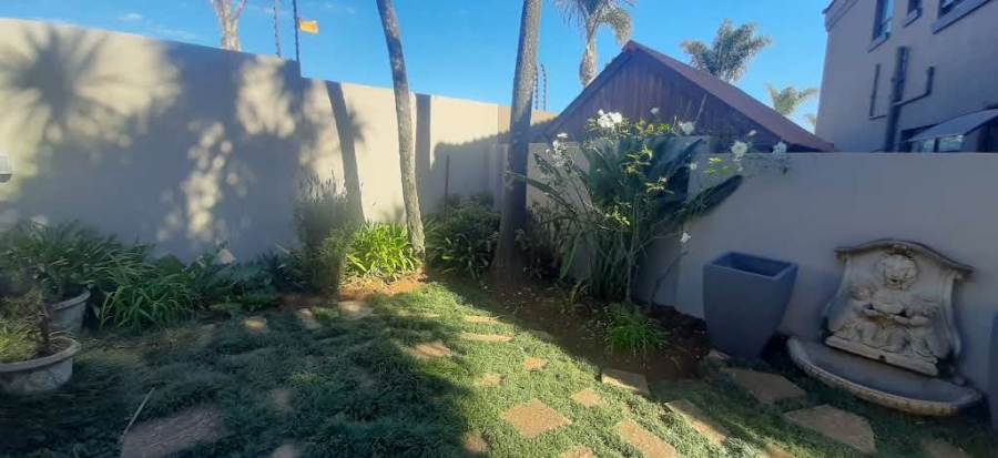 3 Bedroom Property for Sale in Glen Marais Gauteng