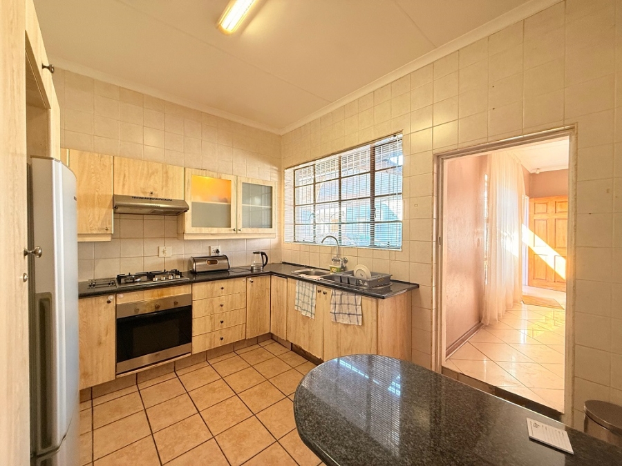 3 Bedroom Property for Sale in Robertsham Gauteng