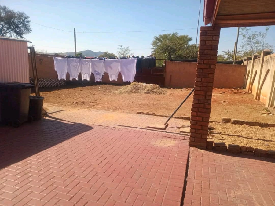 3 Bedroom Property for Sale in Mohlakeng Gauteng