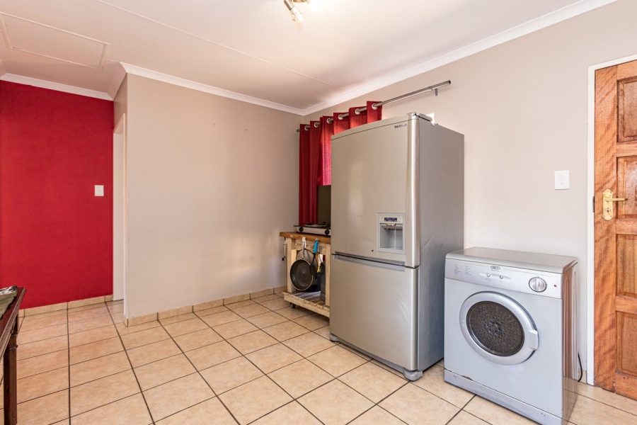 2 Bedroom Property for Sale in Equestria Gauteng