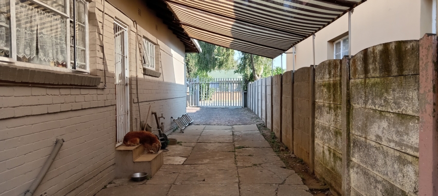 3 Bedroom Property for Sale in Geduld Gauteng