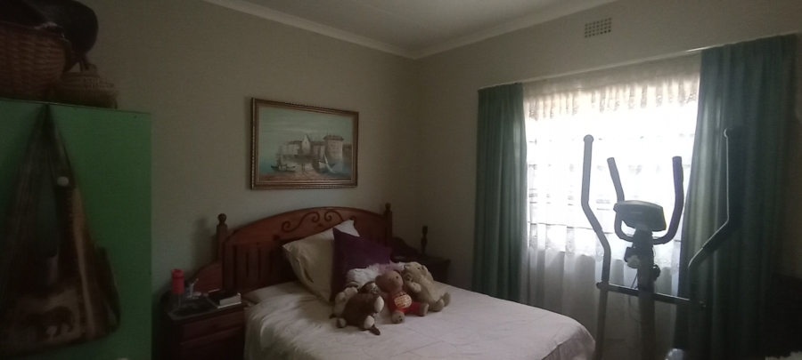 3 Bedroom Property for Sale in Geduld Gauteng