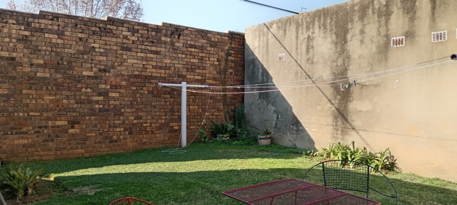 3 Bedroom Property for Sale in Geduld Gauteng
