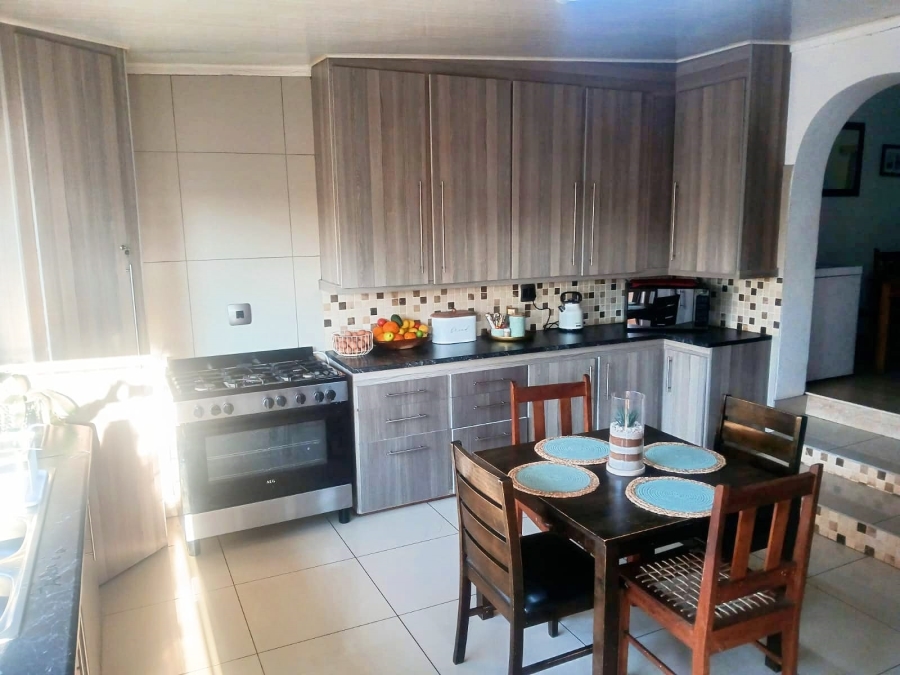 3 Bedroom Property for Sale in Wentworth Park Gauteng