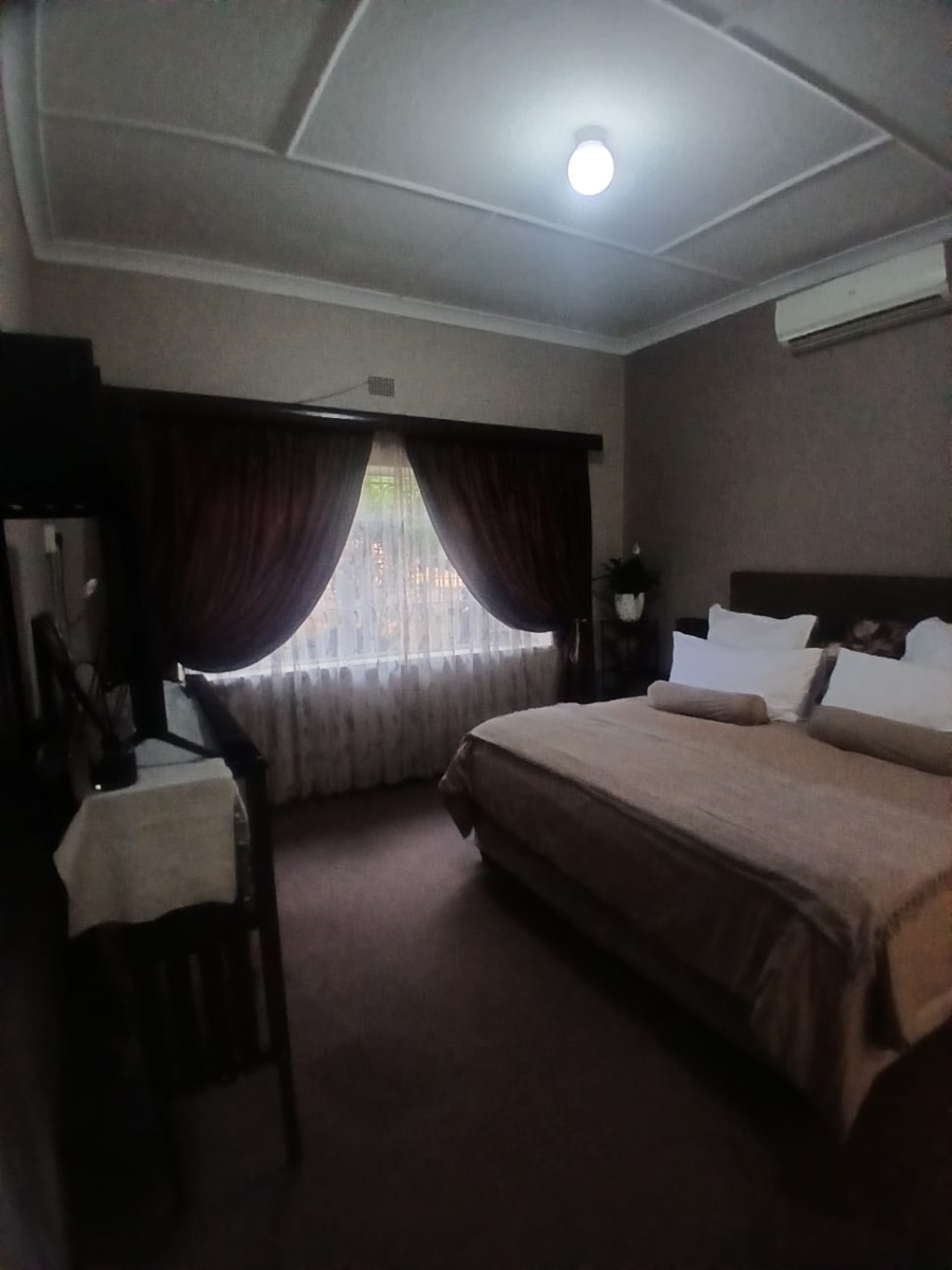 3 Bedroom Property for Sale in Wentworth Park Gauteng