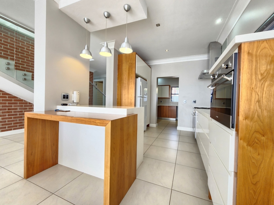 3 Bedroom Property for Sale in Waterkloof Gauteng