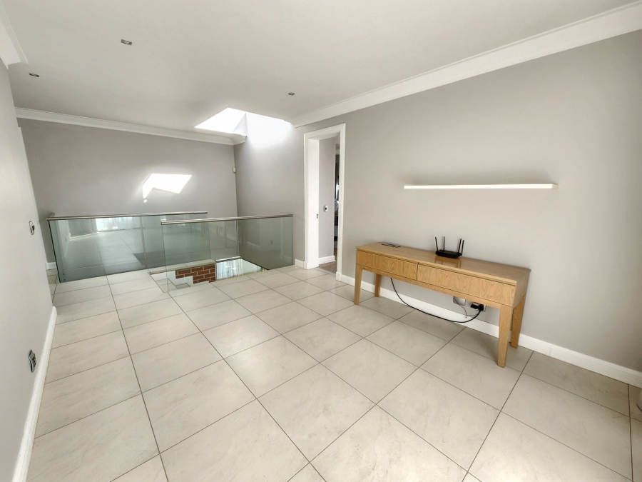 3 Bedroom Property for Sale in Waterkloof Gauteng