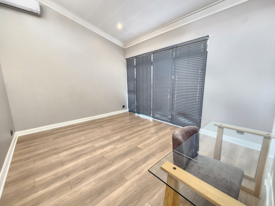 3 Bedroom Property for Sale in Waterkloof Gauteng