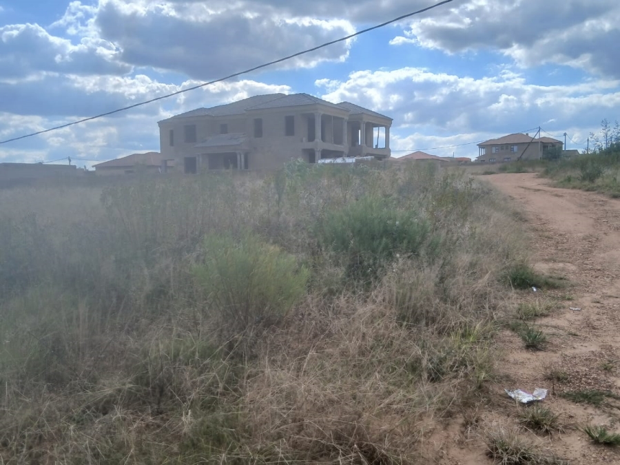 0 Bedroom Property for Sale in Mohlakeng Gauteng