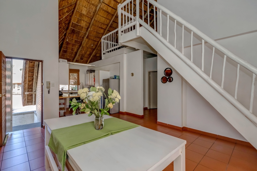 To Let 2 Bedroom Property for Rent in Paulshof Gauteng