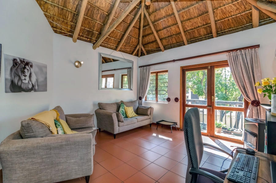 To Let 2 Bedroom Property for Rent in Paulshof Gauteng