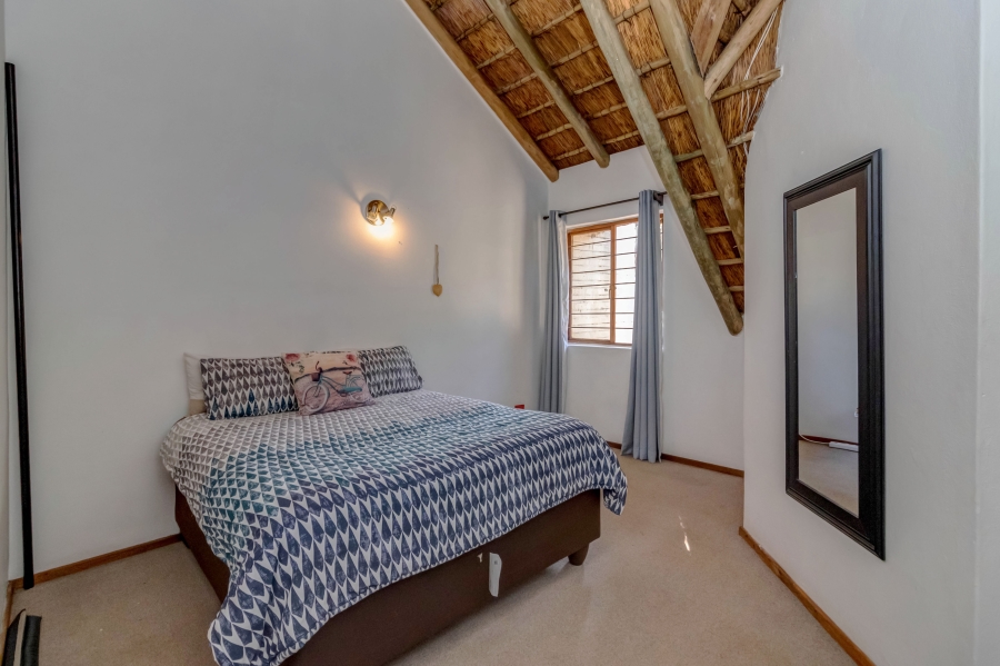 To Let 2 Bedroom Property for Rent in Paulshof Gauteng