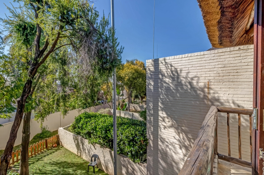 To Let 2 Bedroom Property for Rent in Paulshof Gauteng