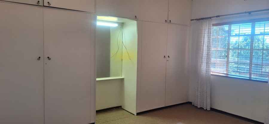 4 Bedroom Property for Sale in Wentworth Park Gauteng