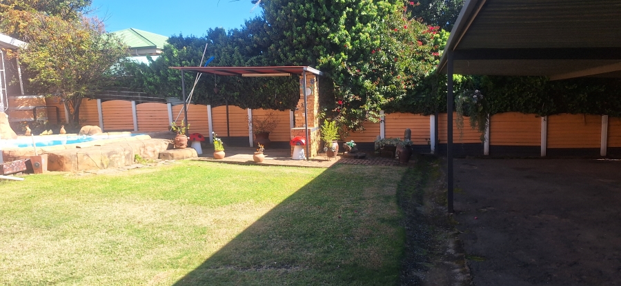 4 Bedroom Property for Sale in Wentworth Park Gauteng