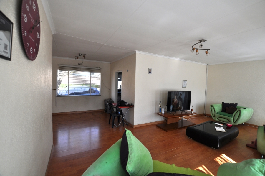 3 Bedroom Property for Sale in Vorna Valley Gauteng