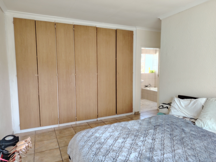 3 Bedroom Property for Sale in Vorna Valley Gauteng