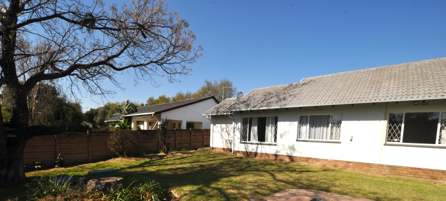 3 Bedroom Property for Sale in Vorna Valley Gauteng