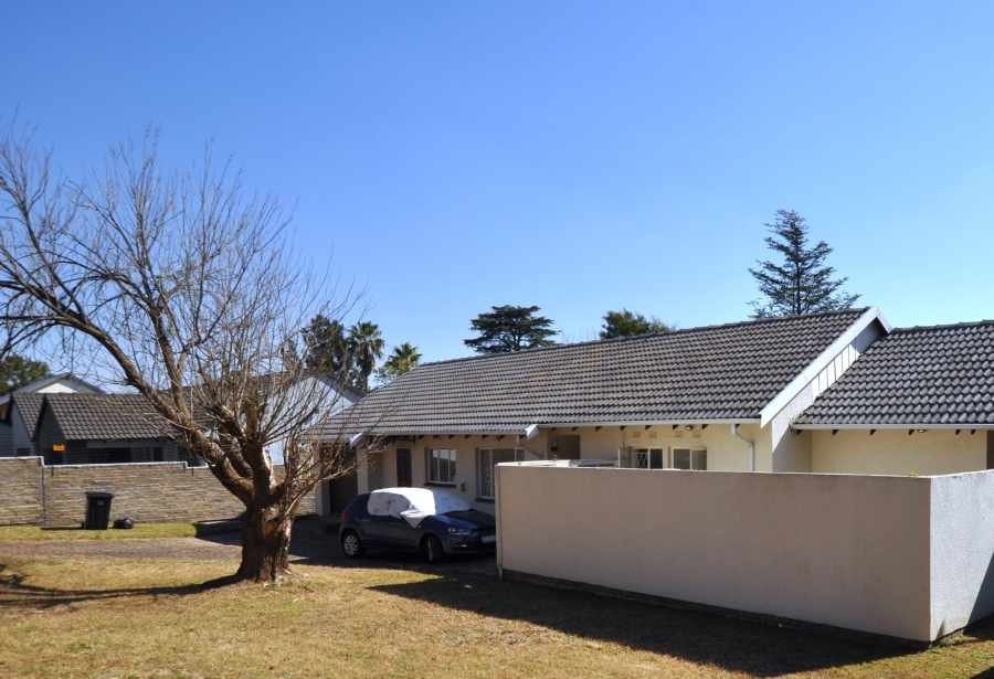 3 Bedroom Property for Sale in Vorna Valley Gauteng