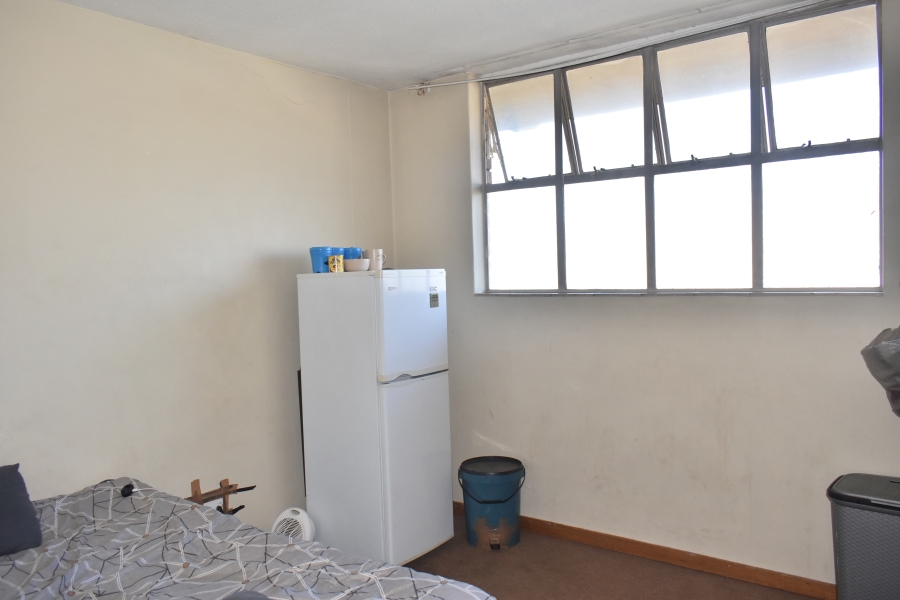 2 Bedroom Property for Sale in Pretoria Central Gauteng