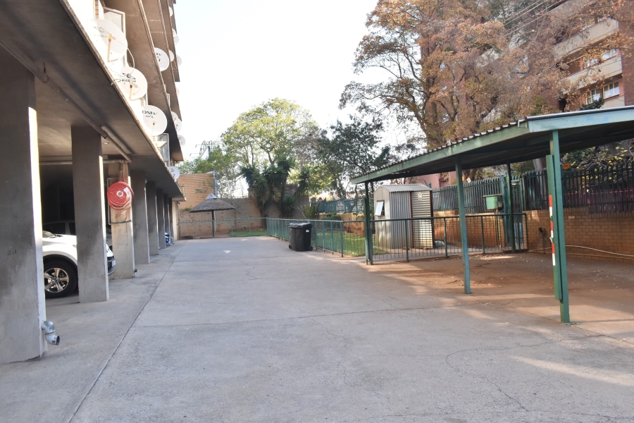 2 Bedroom Property for Sale in Pretoria Central Gauteng