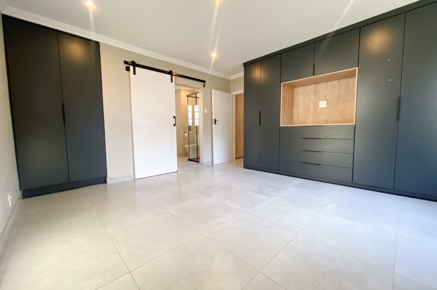 To Let 2 Bedroom Property for Rent in Faerie Glen Gauteng