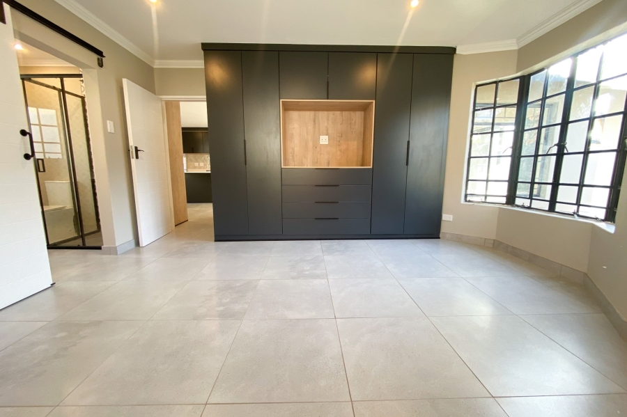 To Let 2 Bedroom Property for Rent in Faerie Glen Gauteng