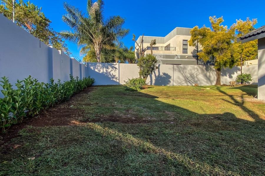 To Let 2 Bedroom Property for Rent in Faerie Glen Gauteng