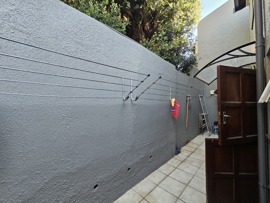 To Let 3 Bedroom Property for Rent in Sunset Acres Gauteng