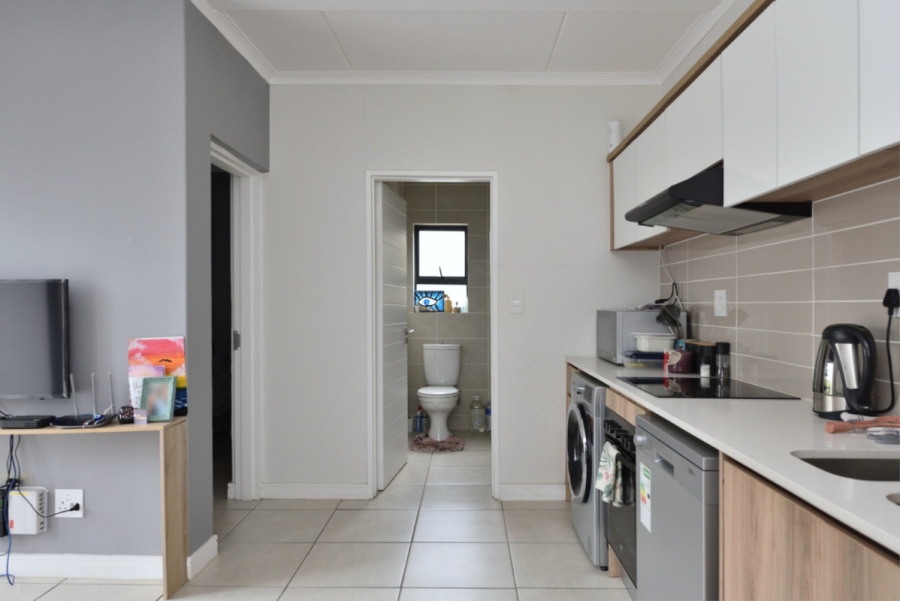 1 Bedroom Property for Sale in Linbro Park Gauteng