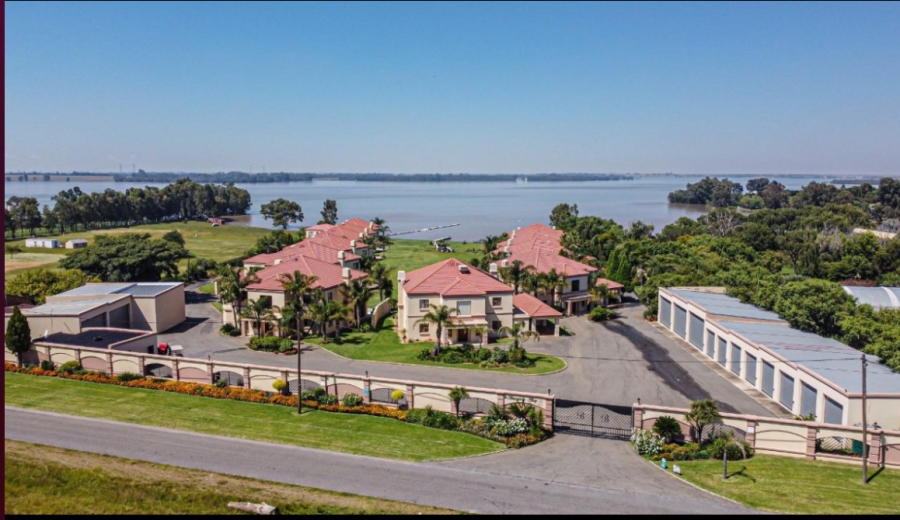 4 Bedroom Property for Sale in Vaal Marina Gauteng