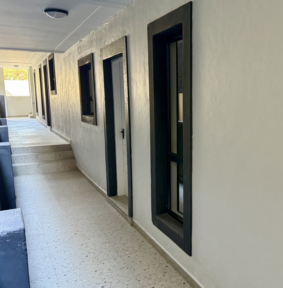 To Let 2 Bedroom Property for Rent in Bryanston Gauteng