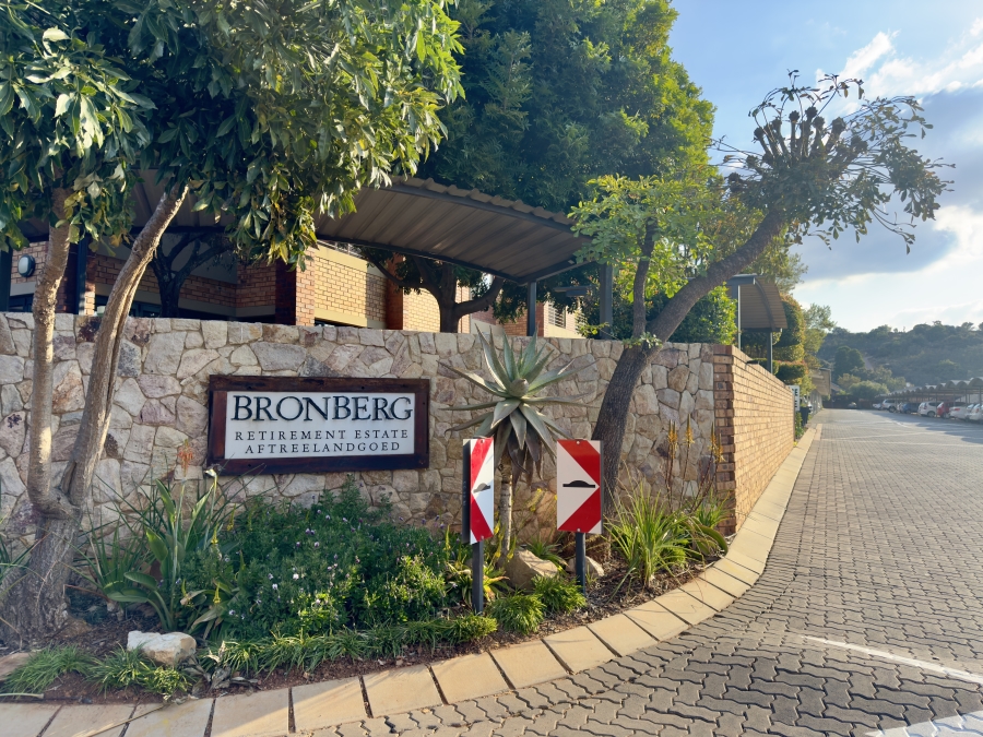 2 Bedroom Property for Sale in Olympus AH Gauteng