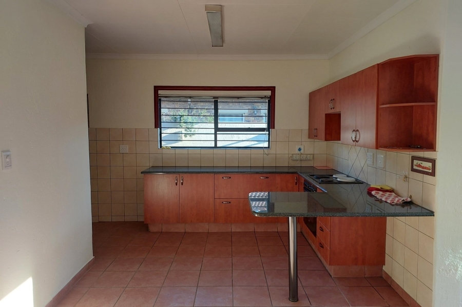 To Let 3 Bedroom Property for Rent in Witfield Gauteng