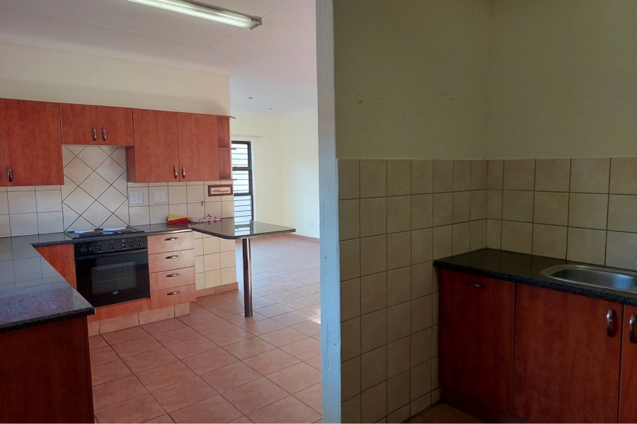 To Let 3 Bedroom Property for Rent in Witfield Gauteng