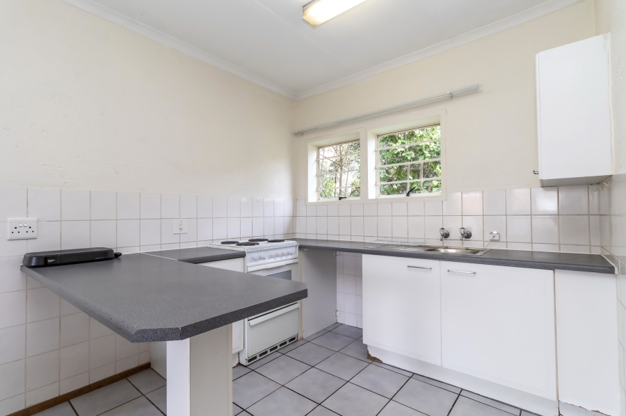 1 Bedroom Property for Sale in Magaliessig Gauteng