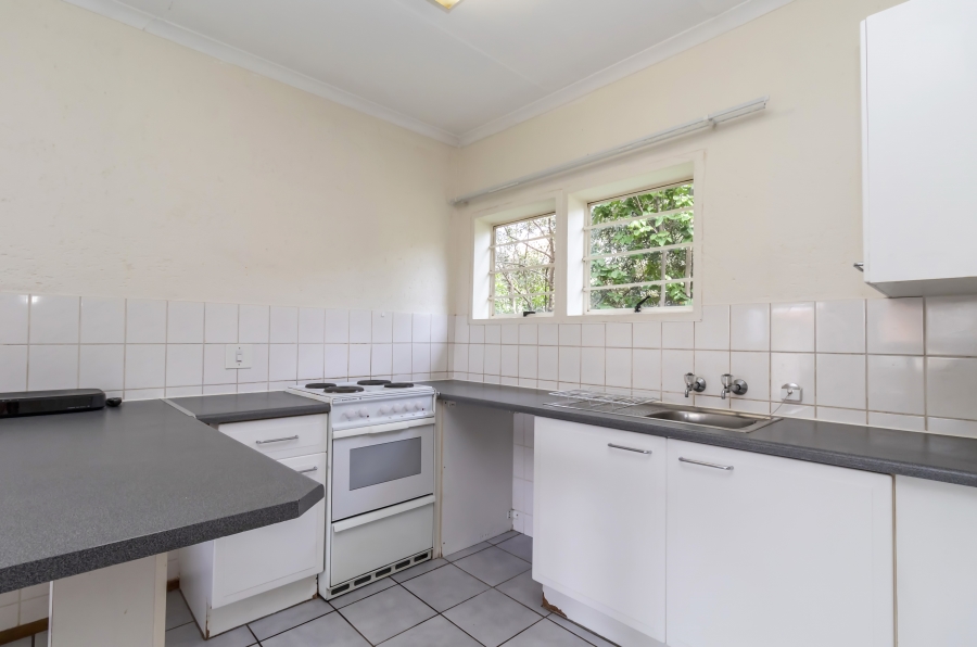 1 Bedroom Property for Sale in Magaliessig Gauteng