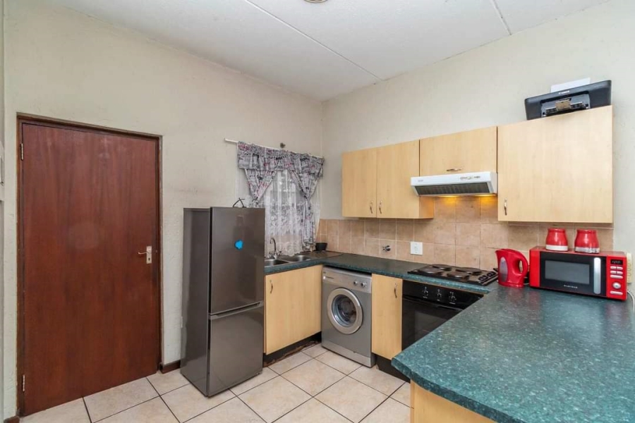 To Let 0 Bedroom Property for Rent in Paulshof Gauteng