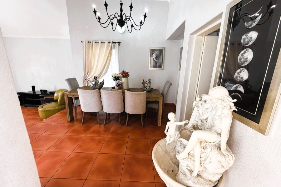 3 Bedroom Property for Sale in Roodekrans Gauteng