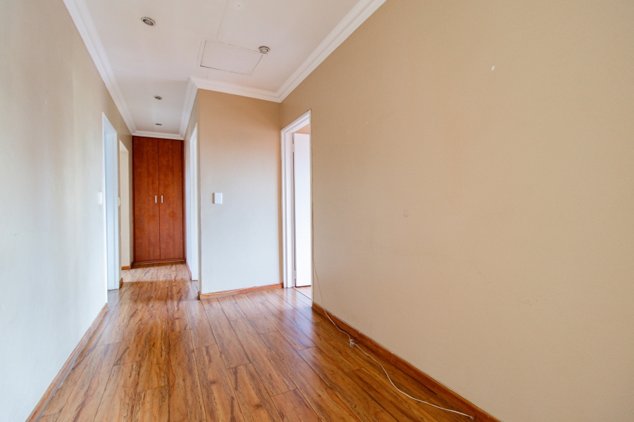3 Bedroom Property for Sale in Glenvista Gauteng