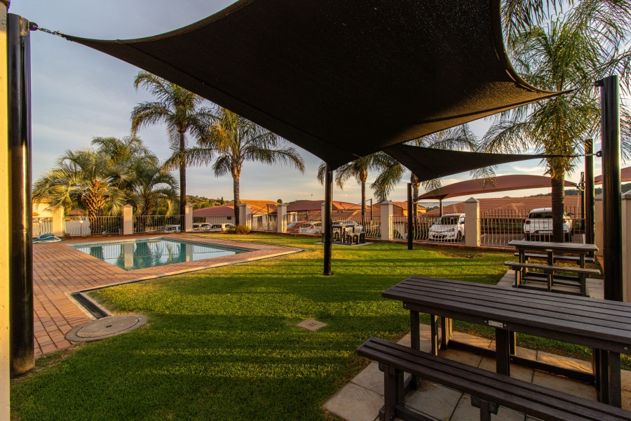 3 Bedroom Property for Sale in Glenvista Gauteng