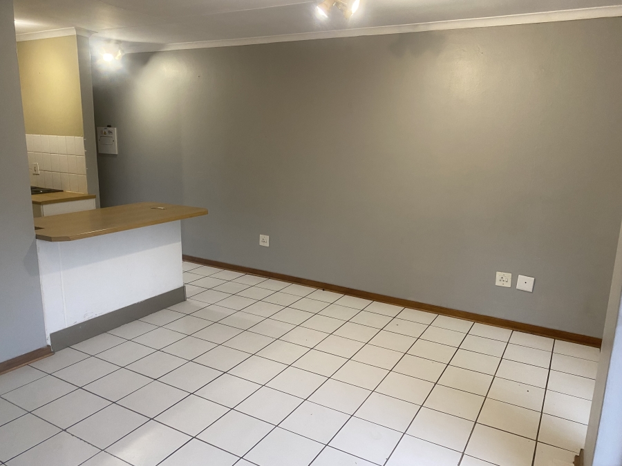 To Let 2 Bedroom Property for Rent in Newlands Gauteng