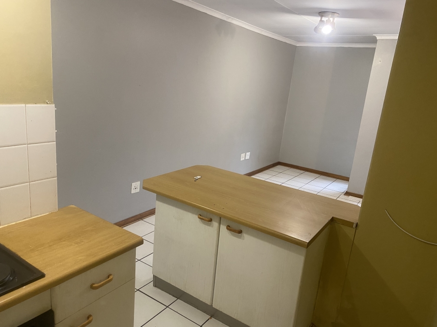 To Let 2 Bedroom Property for Rent in Newlands Gauteng