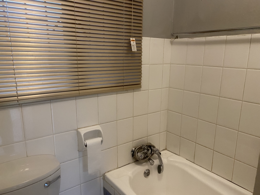 To Let 2 Bedroom Property for Rent in Newlands Gauteng